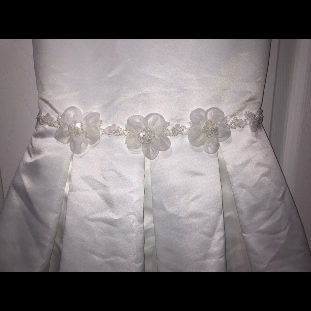 Dress - Picture 3 of 8